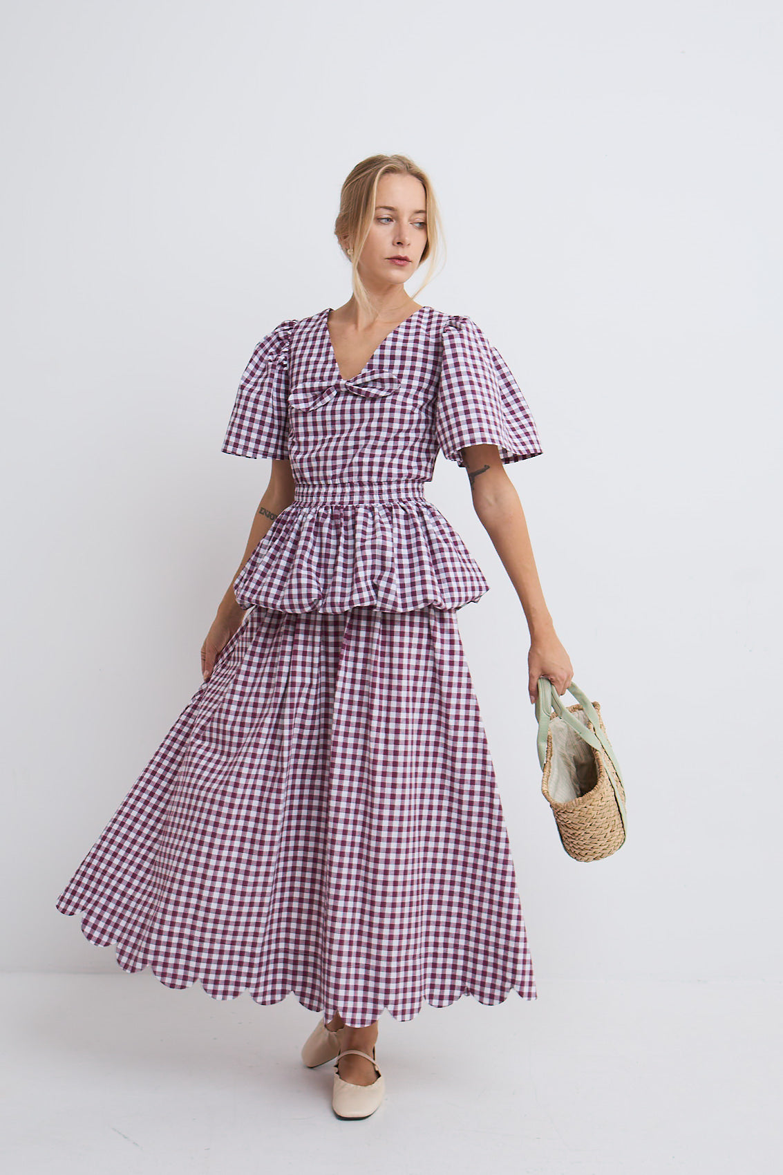 Bluzka Damska VICHY – Elegancka z Bufiastymi Rękawami i Dekoltem V 2