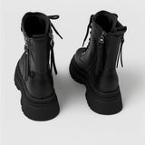 Botki Damskie – Stylowe Sznurowane na Zimowe Dni 1