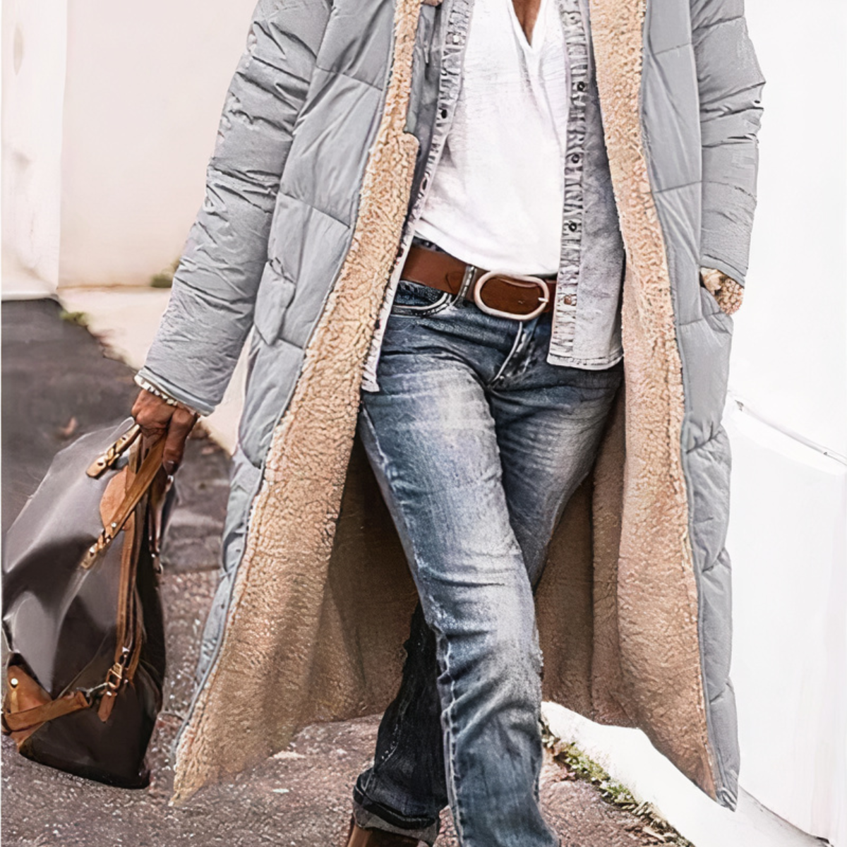 Damska długa kurtka puchowa z kapturem | Zimowa