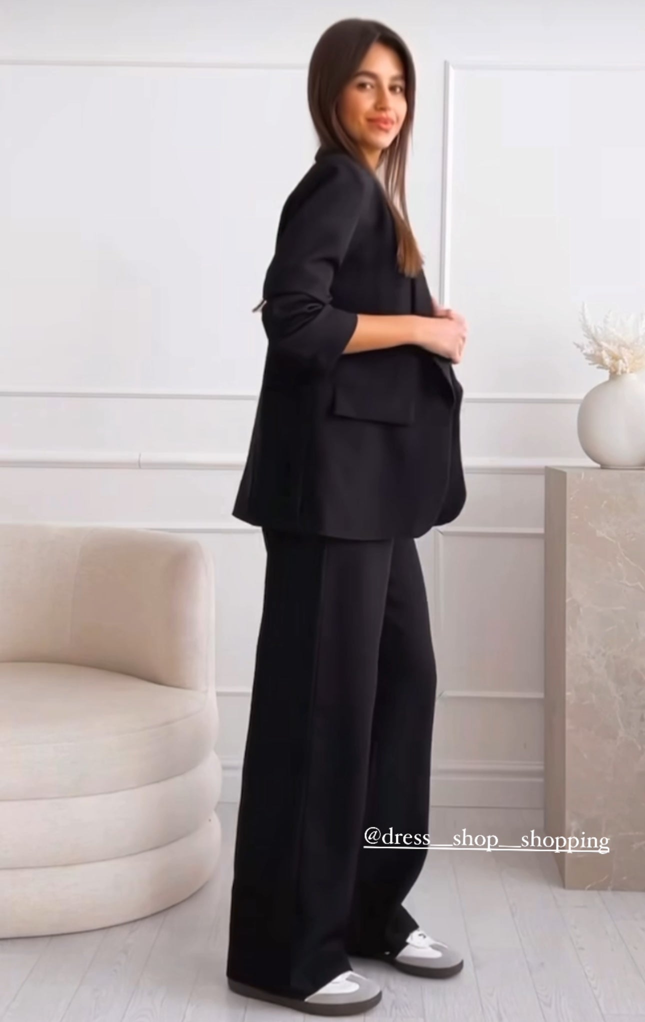 Garnitur Męski – Elegancki Krój na Każdą Okazję 5