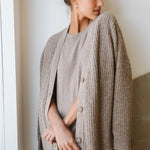 Kardigan Cashmere dla Kobiet – Luksusowy Komfort i Elegancja 4