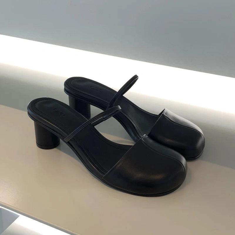 Klapki Damskie – Elegancki Design i Komfort na Lato 7