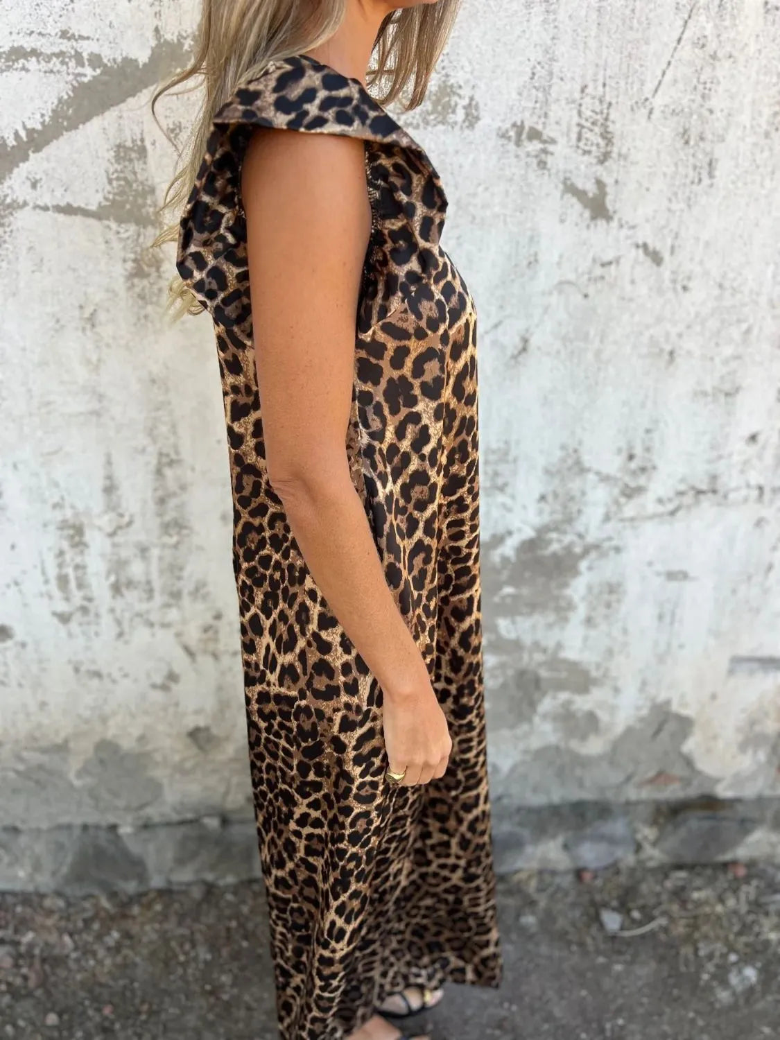 Kombinezon Damski Plus Size – Elegancki Styl na Letnie Przyjęcia 3