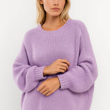 Kreatywny Sweter Damski Minimalistyczny – Wygodny Styl na Zimowe Dni 3