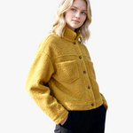 Kurtka Jasmine Damska Wiosenna – Stylowy Wełniany Element Garderoby 4