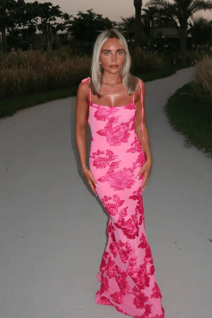 Letnia Sukienka Maxi – Elegancki Krój na Ciepłe Wieczory 0