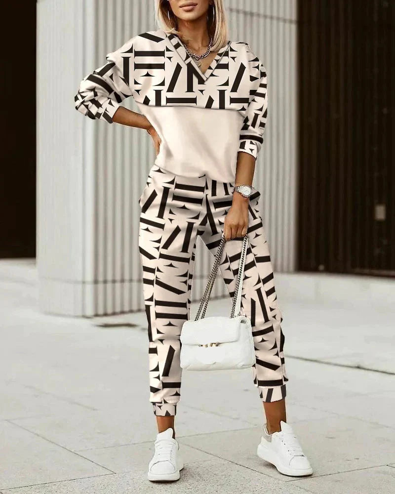 Młodzieżowy Zestaw Sportowy – Stylowa bluza z joggerami 5