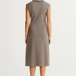 Stylowa Sukienka Midi – Elegancki Krój z Rozcięciem na Wesele 2