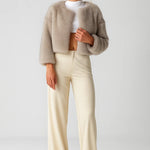 Stylowy Płaszcz Krótki – Elegancki i Wszechstronny Model 1