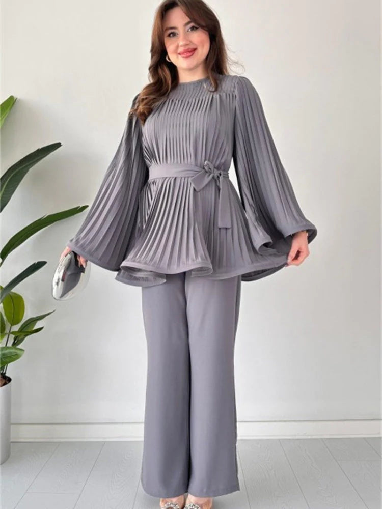 Stylowy Zestaw Dwuczęściowy – Elegancki i Wszechstronny Look 0
