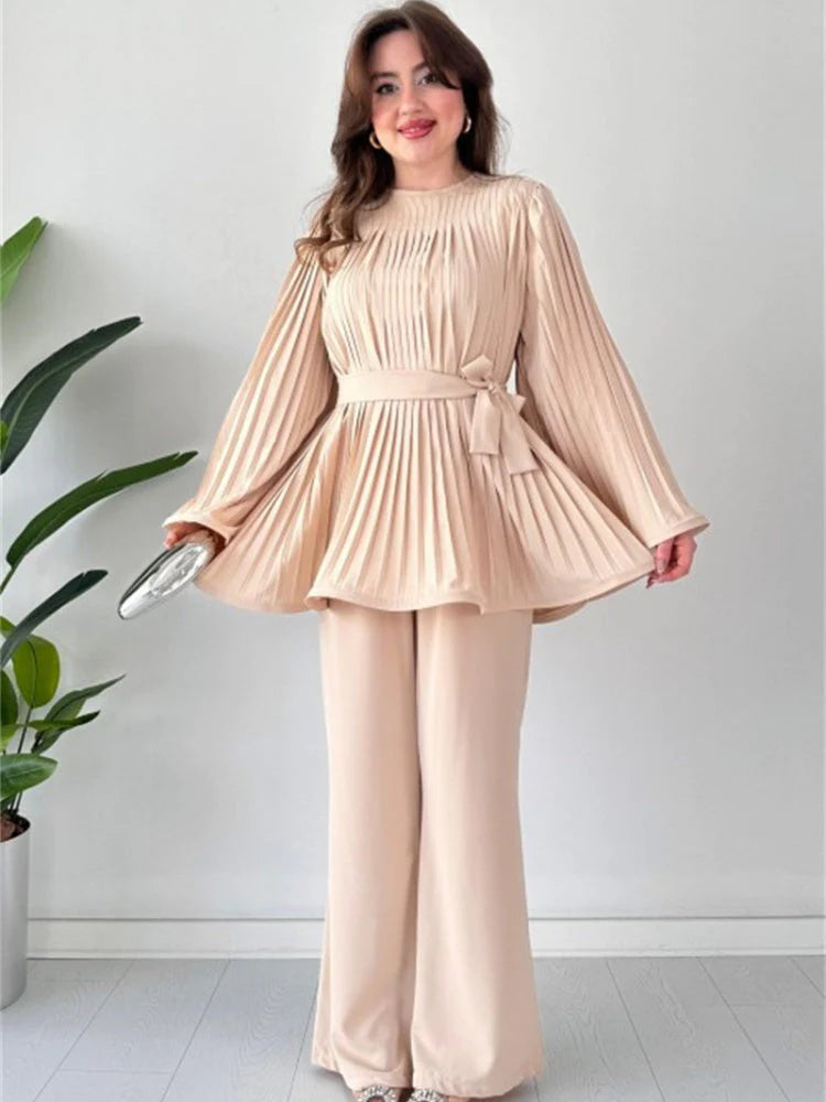 Stylowy Zestaw Dwuczęściowy – Elegancki i Wszechstronny Look 2