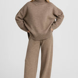 Stylowy Zestaw Odzieży Codziennej – Wygodny Oversize na Zimowe Dni 3