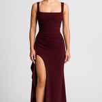 Sukienka Maxi – Elegancki Krój z Dramaticznym Rozcięciem na Wesele 6