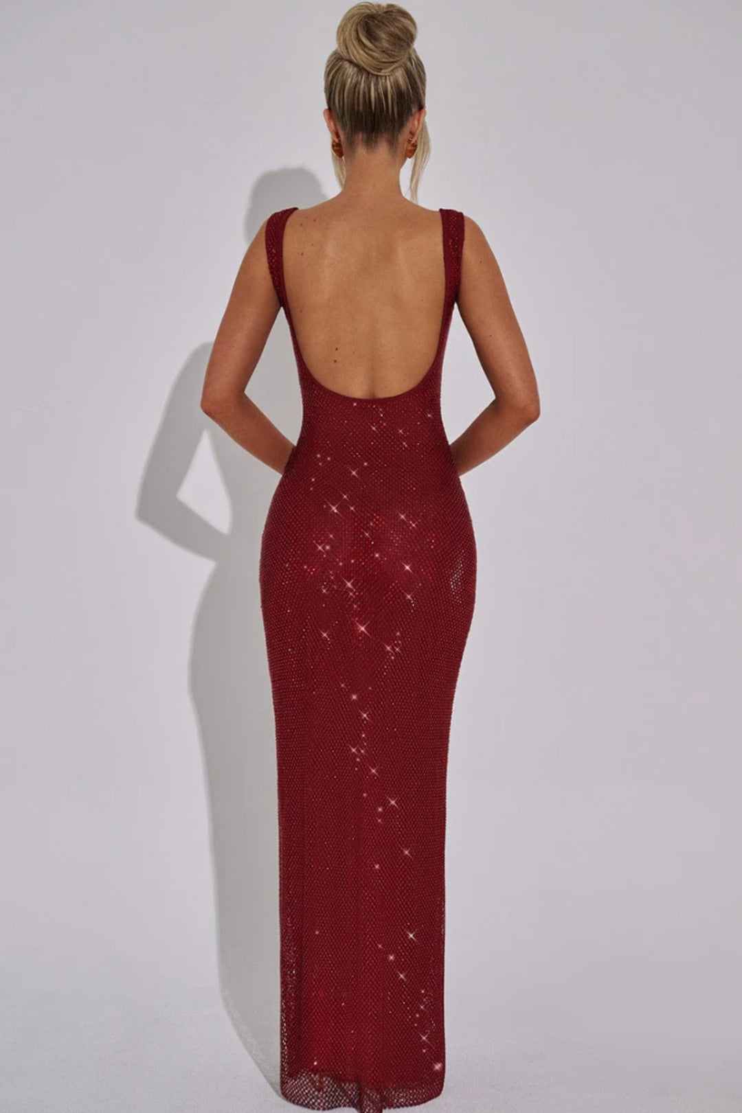 Sukienka Maxi – Elegancki Kwadratowy Dekolt na Wesele 2