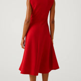 Sukienka Midi Elegancka – Stylowy Krój z Falbanami na Wesele 2