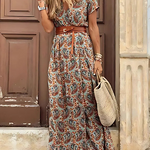 Zwiewna sukienka maxi – boho styl z paskiem dla komfortu i lekkości 4
