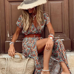 Zwiewna sukienka maxi – boho styl z paskiem dla komfortu i lekkości 6