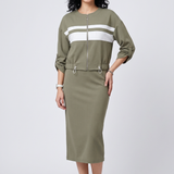 Stylowy Zestaw Dresowy Damski – Sportowy Luz i Elegancja