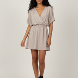 Sukienka Mini Damska – Rozkloszowana Kopertowa Letnia Elegancka Stylowa