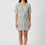 Sukienka Mini Damska – Letnia z Guzikami Stylowa Lekka Elegancka